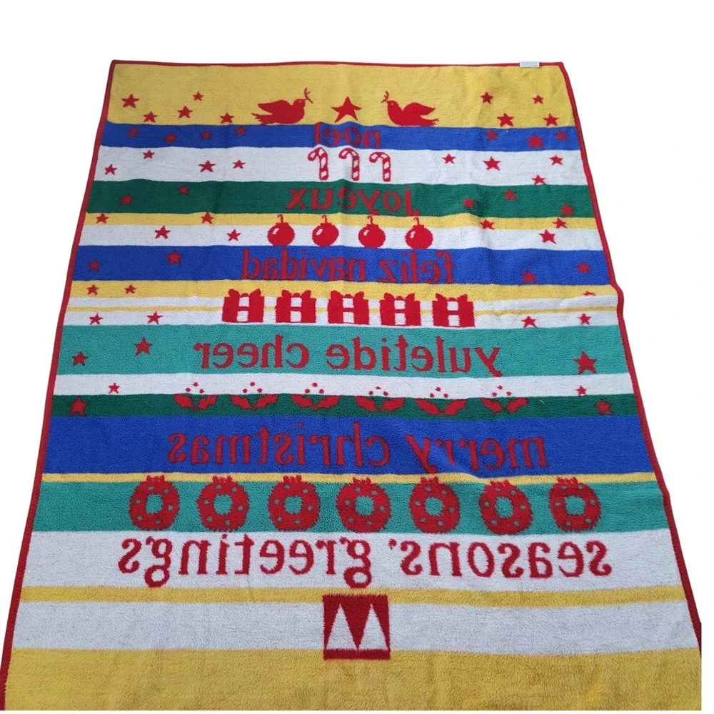 Vintage 1988 Crown Crafts Vutuks Christmas Blanket 60 x 80 Acrylic Yugoslavia‎